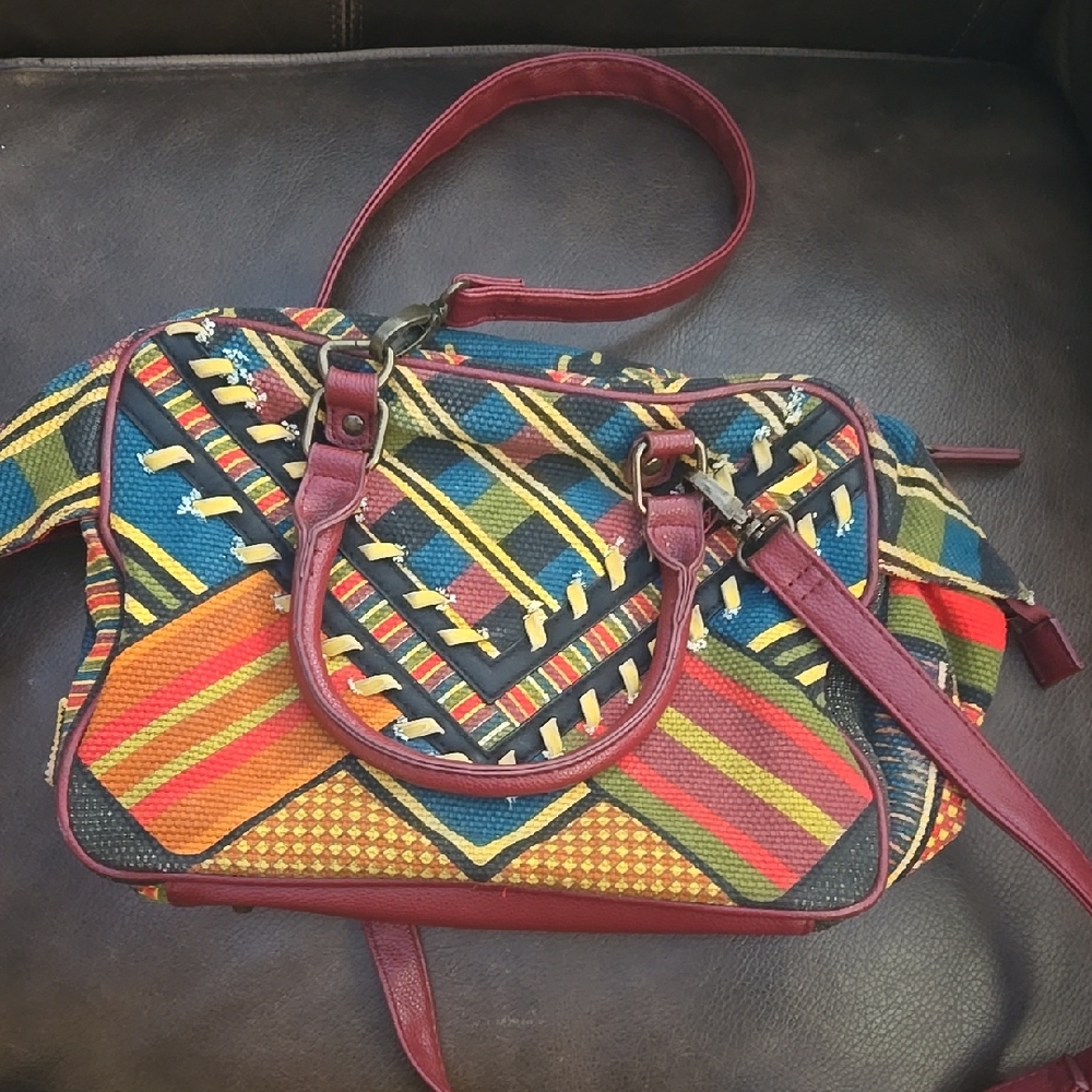 Disney Mary Poppins Carpet Bag